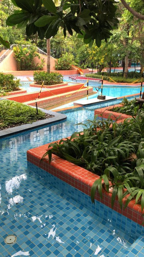 Pool Garden, In Unique La Habana - Hua Hin, Thailand ภายนอก รูปภาพ